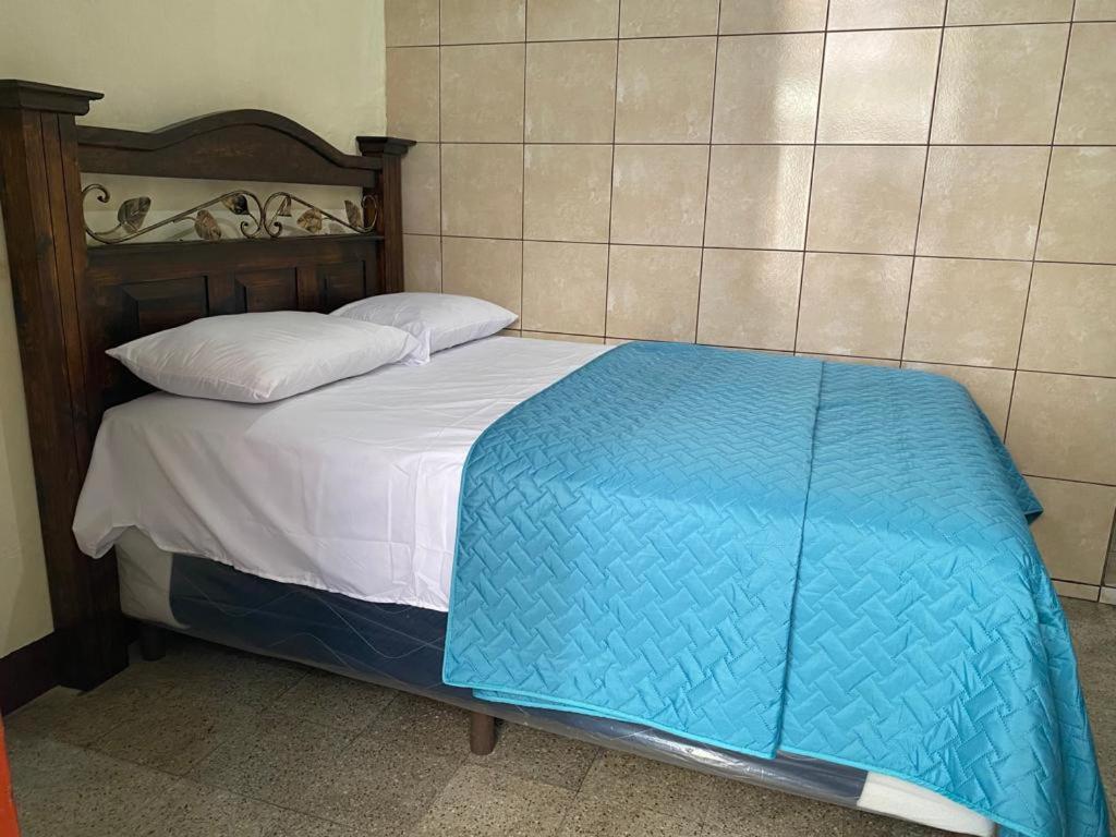 Hotel Malybu Guatemala City Bagian luar foto