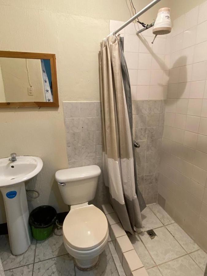 Hotel Malybu Guatemala City Bagian luar foto